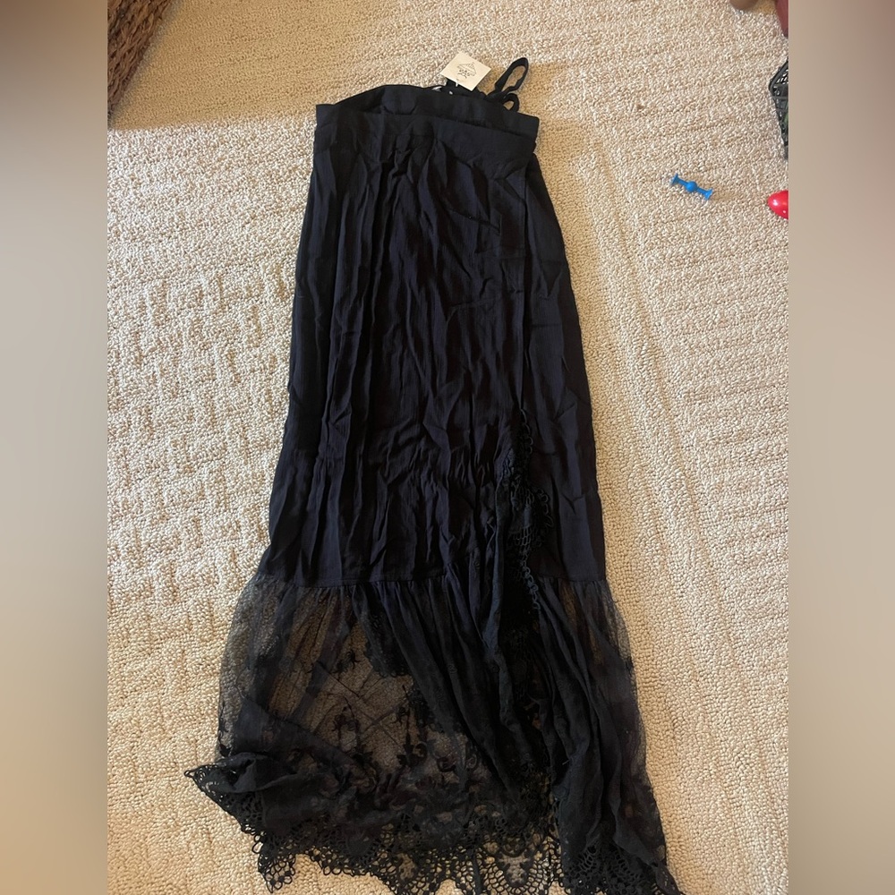 Verge girl wrap lace trim maxi skirt